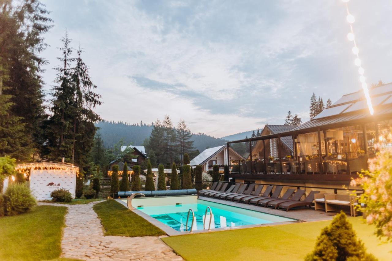 Hotel Vedmezhyi Dvir Bukovel Exterior foto